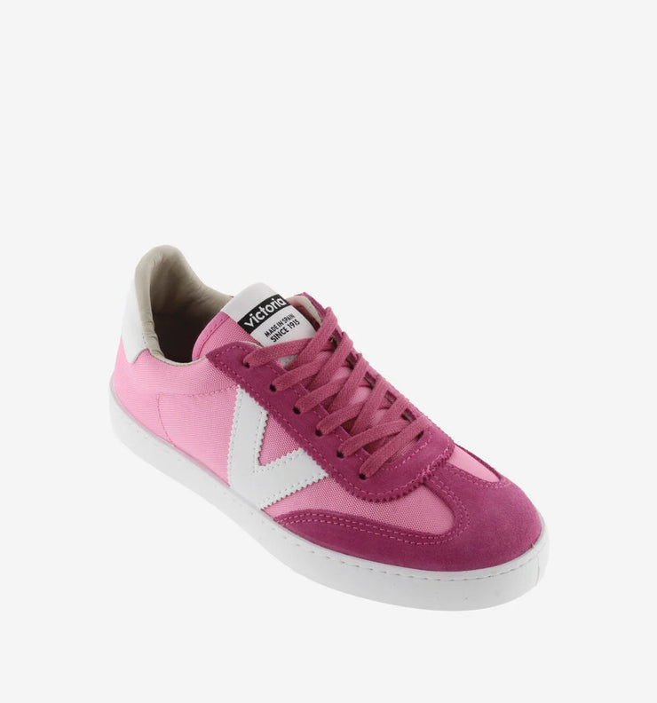 Victoria Berlin Cyclist Trainer in Fuschia Pink