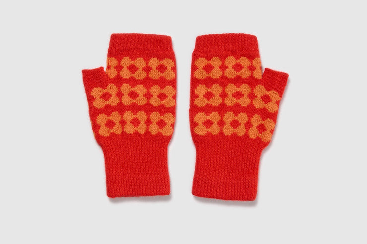 Mabel Sheppard Hornsea Fingerless Mittens