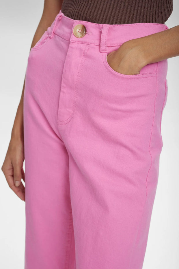 Numph Nululu Cropped Pink Trousers