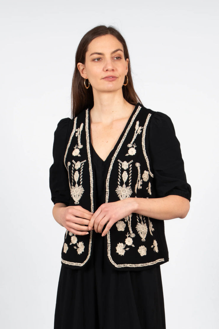 Aubrey Floral Embroidered Waistcoat - Black & White