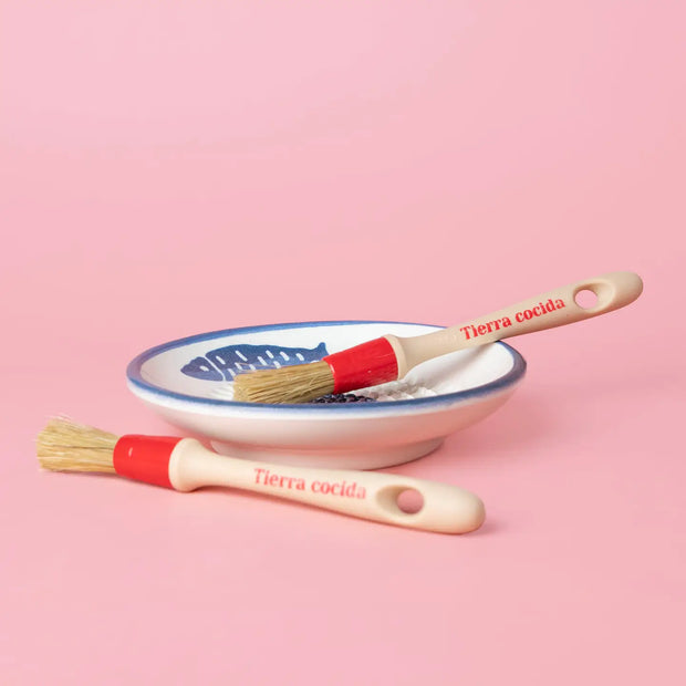 Tierra Cocida Grater Plate Brush