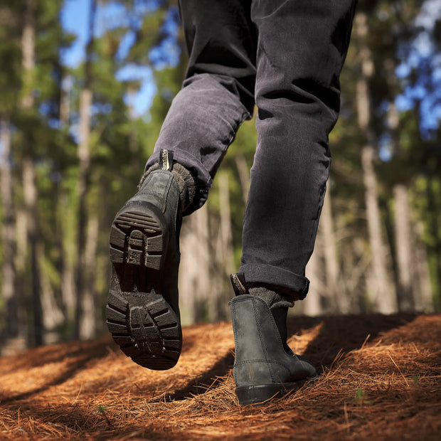 Blundstone Boots Classic Series - 587 Rustic Black Leather