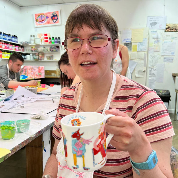 Arthouse Unlimited Mug - Hugging Animals