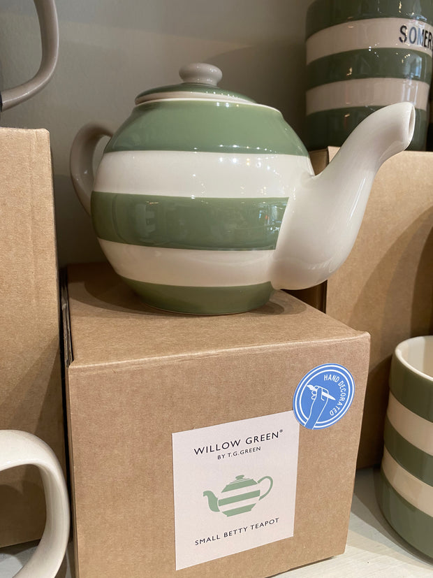 Cornishware Small Betty Teapots