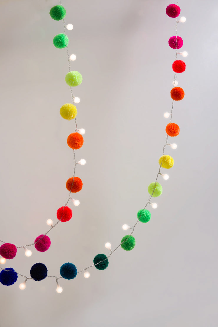 PomPom Galore - Rainbow Pom Pom Garland