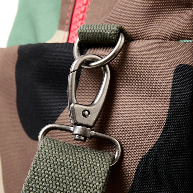 Roka Gatwick Holdall Medium - Vintage Camo