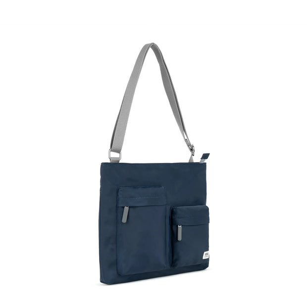 Roka Moorgate Messenger Bag - Midnight