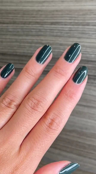 Nailberry L'Oxygéné Nail Polish - Viva La Vegan