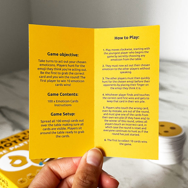 Pikkii What's That Emoticon? Party Game