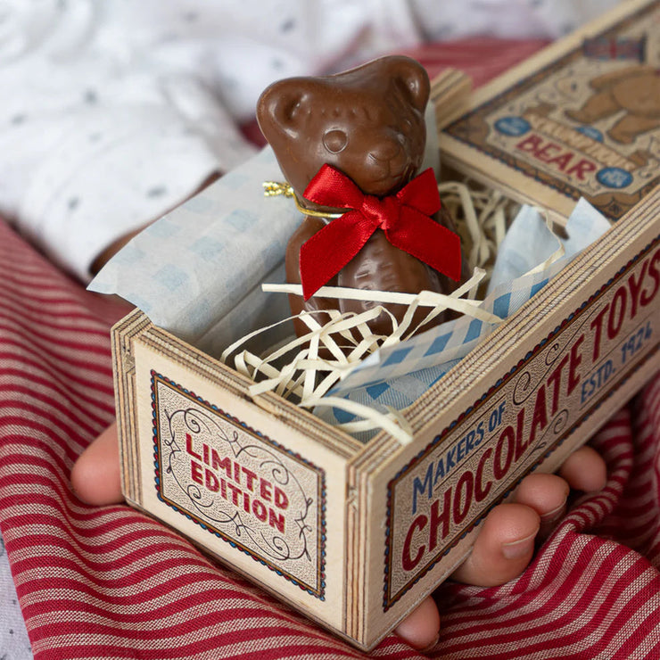 The Chocolate Gift Company - Arthur The Scrumptious Bear
