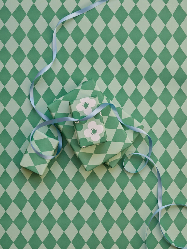 Heather Evelyn Gift Wrap - Diamond Green