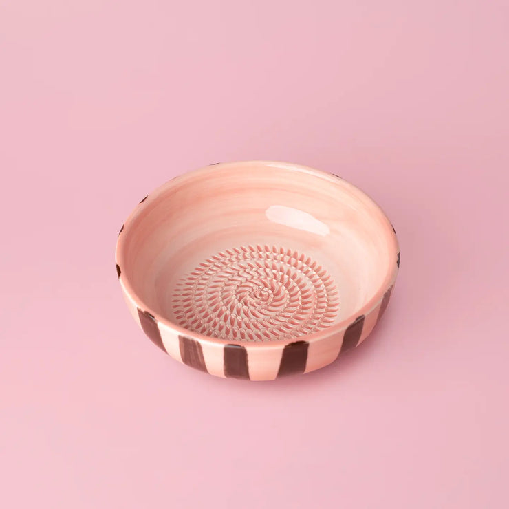 Tierra Cocida Garlic Grater Plate - Medium