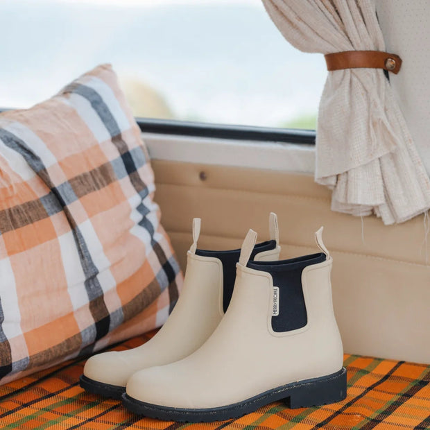Merry People Bobbi Wellington Boot - Sand