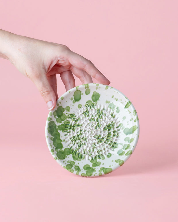 Tierra Cocida Garlic Grater Plate - Small